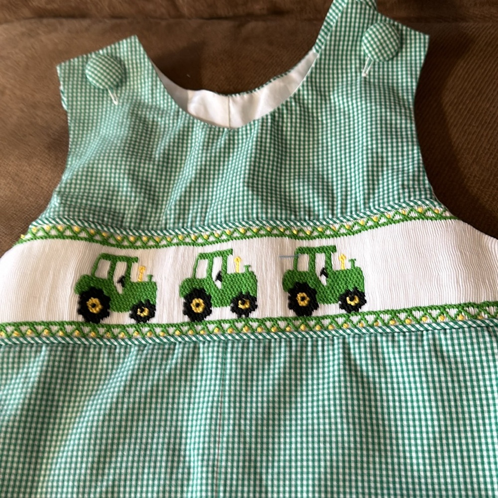 Stitchy Fish NEW Green Tractor JonJon-Size 2T